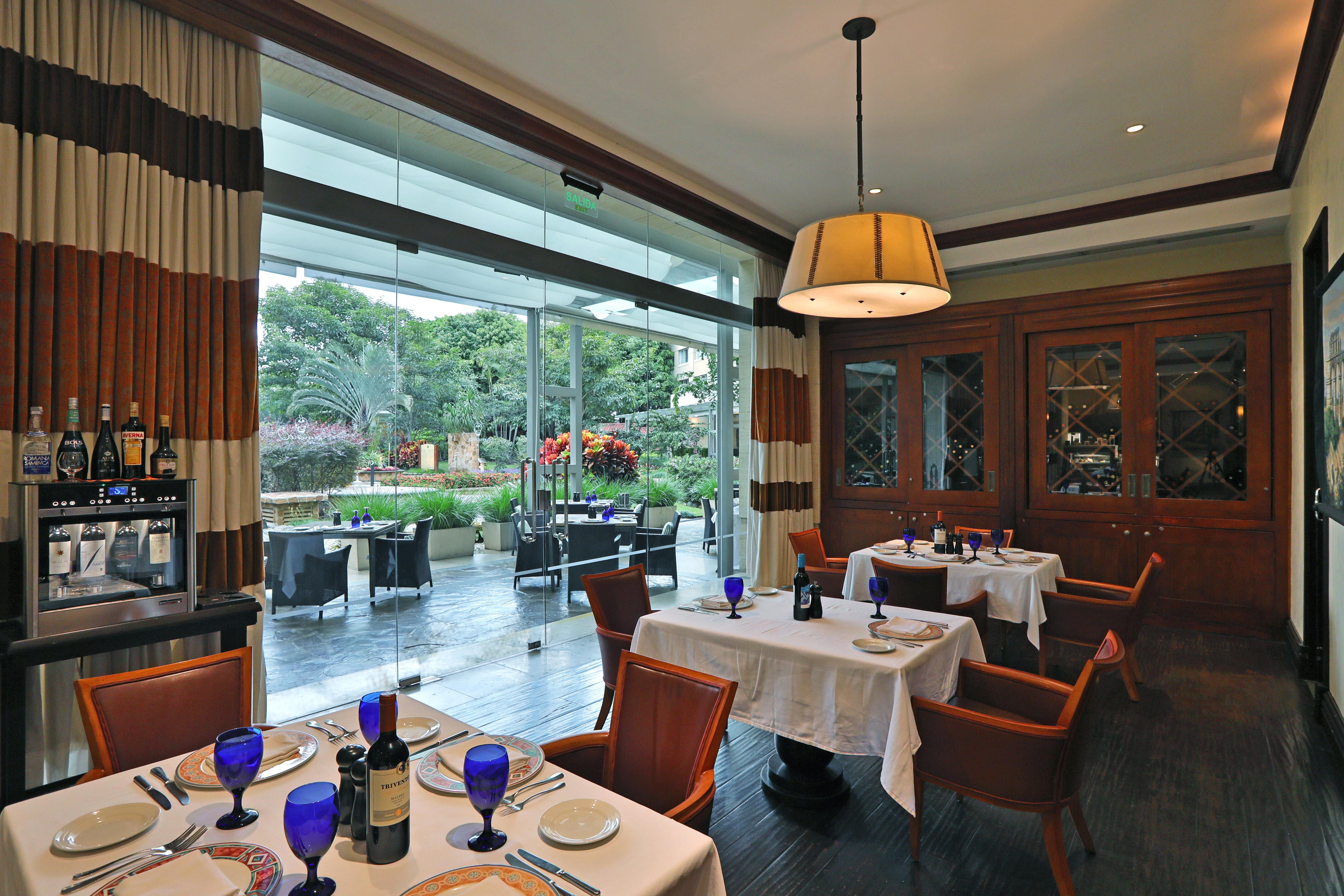 Intercontinental Costa Rica At Multiplaza Mall 5* San José