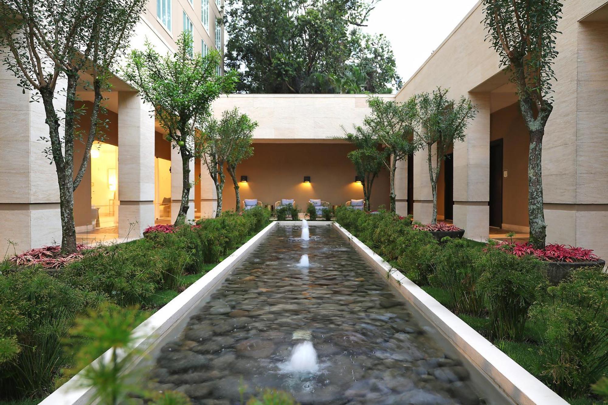 Hotel Intercontinental Costa Rica At Multiplaza Mall